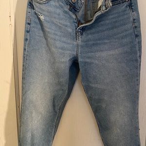 american eagle mom jeans